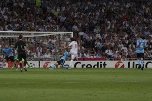 Kaka lideró la victoria del Real Madrid ante el Ajax