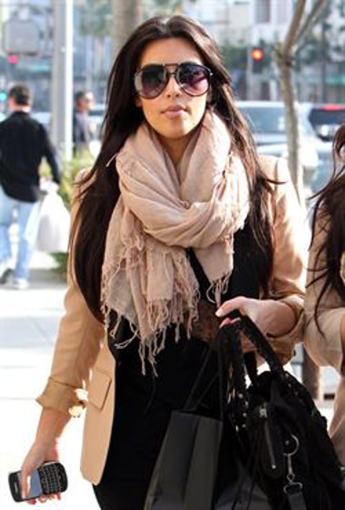 Kim Kardashian sigue soltera y sin compromiso