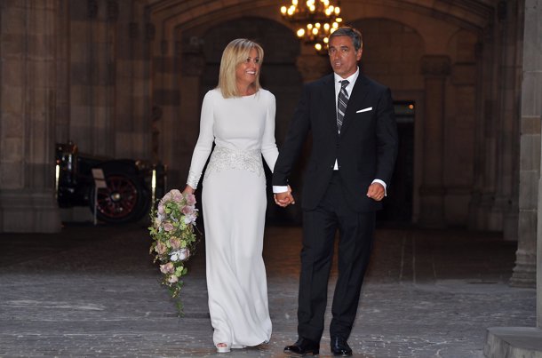 La diseñadora Rosa Clara se viste de novia por un día
