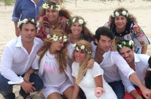 Paulina Rubio bautiza a su hijo sin la presencia de Colate
