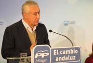 Foto: Arenas: El PP no habla de nombres y apellidos sino de los andaluces "sin oportunidades" (EUROPA PRESS)