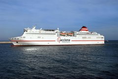 Foto: Trasmediterránea aumenta sus salidas de barco en Semana Santa entre Melilla y Málaga (EUROPA PRESS)