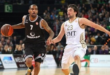 Foto: El Bizkaia arrolla al Madrid para seguir más que vivo (EUROLIGA)