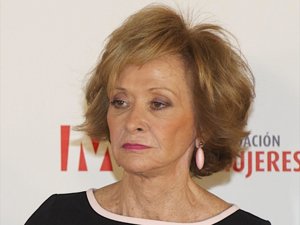 María Teresa Fernández de la Vega reaparece más joven que nunca