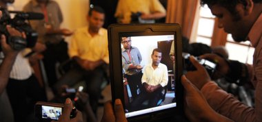 Foto: Nasheed espera su detención en casa  (GETTY)