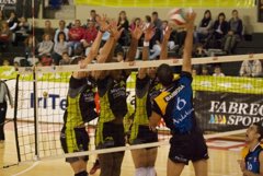 Foto: El CMA y el Unicaja Almería, duelo estelar de la jornada (RFEVB)