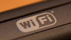 Foto: La red Wi-Fi del Ayuntamiento de Valencia registra más de 2.000 usuarios (EUROPA PRESS)