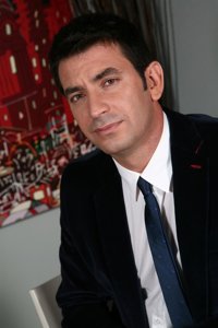Arturo Valls será el 'cerdito mediano' de los cuentos modernos