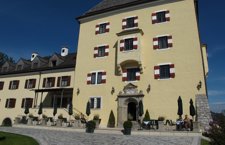 Fuschl y su castillo de los arzobispos de Salzburgo