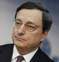 Foto: Draghi dice que su "preferencia" es que Grecia siga dentro del euro (REUTERS/ALEX DOMANSKI)