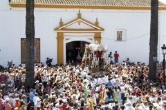 Foto: Más de 6.000 romeros cruzan Bajo de Guía y ya peregrinan 80 hermandades (EUROPA PRESS/AYUNTAMIENTO DE VILLAMANRIQUE)