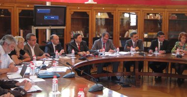 Foto: Ajuste "histórico" en la Universidad de Zaragoza ante una situación "crítica" (EUROPA PRESS)
