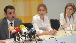 Foto: La gestión telemática entre granjas y Generalitat libera a veterinarios de burocracia para que asesoren más (EUROPA PRESS)
