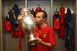 Foto: Iniesta: "Es algo único, mágico y pienso que irrepetible" (GETTY)