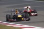 
                              Foto: Vettel (Red Bull) aprieta a Alonso (Ferrari) y consigue el mejor crono en los segundos libres
