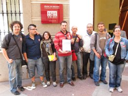 Foto: Col·lectius LGTB demanen al Síndic de Greuges un recurs d'empara per protegir adolescents contra l'assetjament homofòbic (EUROPA PRESS)