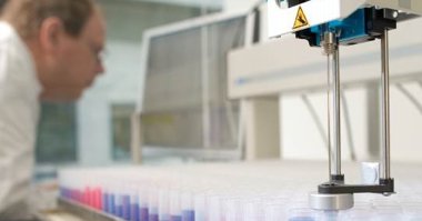 Foto: El 80% de los jóvenes investigadores en el extranjero no se plantea regresar   (ROCHE)