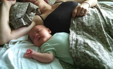 Foto: Los bebés que duermen con sus padres tienen más riesgo de muerte súbita (FLICKER/SUNDAYKOFAX)