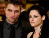 Primer Plano De Robert Pattinson Y Kristen Stewart