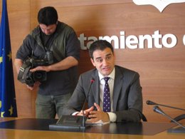 Foto: El Ayuntamiento amplía hasta 260.000 euros las ayudas a emprendedores para dar cobertura a 95 peticiones (EUROPA PRESS)