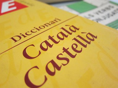 Foto: El 78% de alumnos tiene el castellano y el catalán como lengua materna (EUROPA PRESS)