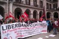 Foto: UGT y CCOO animan a trabajadores de Caja Cantabria-Liberbank a secundar la huelga del 27 y 28 de mayo (EUROPA PRESS )