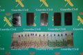 Foto: Detenidos 6 hombres tras robar 1.200 euros y una cámara de fotos en una casa de La Penilla de Cayón (GUARDIA CIVIL )