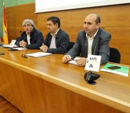 Foto: PSOE-A: "Con la reforma local el PP acabará con 34 años de democracia municipal" (EUROPA PRESS/PSOE)