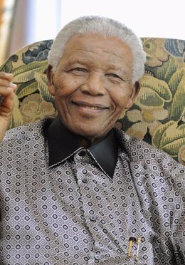 Foto: Mandela se recupera "muy bien" en el hospital (Reuters)