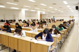 Foto: El 97,04% de los alumnos aprueban las Pruebas de Acceso a la Universidad (EUROPA PRESS/UNIVERSIDAD PABLO DE OLAVIDE)