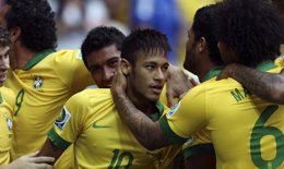 Foto: Neymar es el Rey (UESLEI MARCELINO / REUTERS)