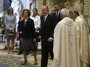 
                              Foto: El homenaje a Don Juan se convierte en un acto de apoyo a la Familia Real de todos los poderes del Estado