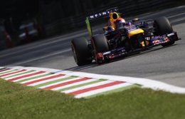 Foto: Vettel se pasea por la casa de Ferrari (REUTERS)