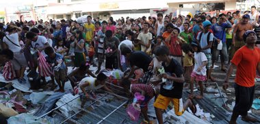 Foto: El Banco Mundial aumenta su ayuda a Filipinas por encima de los 737 millones de euros (POOL NEW / REUTERS)