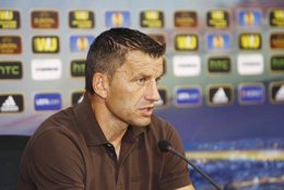 Foto: Djukic: "El futuro del Valencia está asegurado" (LÁZARO DE LA PEÑA)
