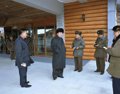 Foto: Kim llama a su tío ejecutado "escoria disidente" (KCNA KCNA / REUTERS)