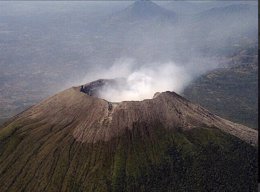 Foto: El volcán Chaparrastique podría volver a entrar en erupción (MARN)