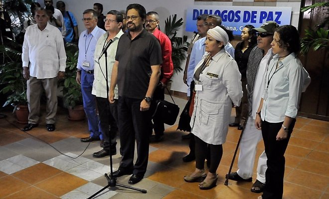 Foto: FARC advierten que el proceso de paz está "en peligro" por la "guerra sucia" (COLPRENSA)