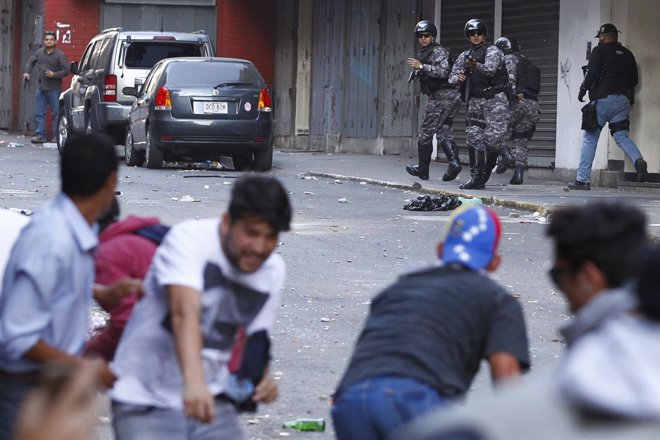 Foto: El Gobierno denuncia un intento de "llevar a Venezuela a una guerra civil" (REUTERS)