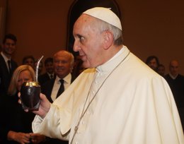 Foto: El Papa renueva su pasaporte para viajar como ciudadano argentino (PAOLO BRUNO)