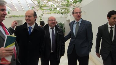 Foto: El rector de la UC reprocha la "urgencia" en la aprobación de la Ley de Funiber (EUROPA PRESS)