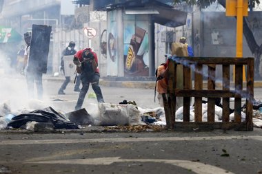 Foto: El 'chavismo' "irá con todo" ante cualquier intento de derrocar a Maduro (REUTERS)