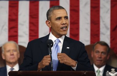 Foto: Obama dice que EEUU debe sentir "vergüenza" por el uso de armas (LARRY DOWNING / REUTERS)