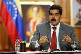 Foto: Maduro insta a los miembros del PSUV a decidir "de qué lado están" (REUTERS)
