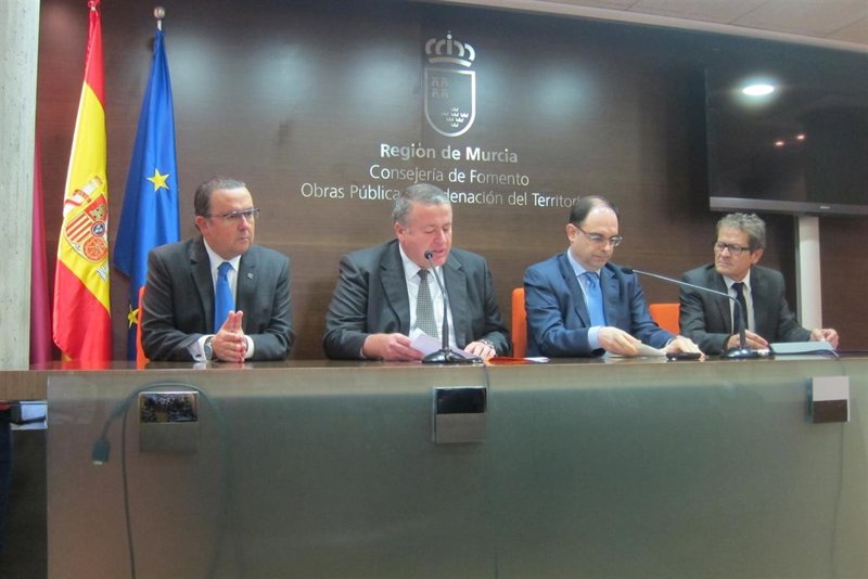Teatro Apolo, Edificio Gaudí, Ayuntamiento de Mazarrón, Colegio la ... - Europa Press