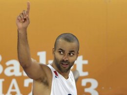 Foto: Tony Parker vuelve a ser nombrado mejor jugador de Europa (SRDJAN ZIVULOVIC / REUTERS)