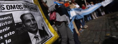 Foto: El Gobierno considera "llamativo" el informe que descarta el suicidio de Nisman (REUTERS)