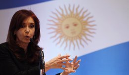 Foto: Fernández de Kirchner: "Me duele que hagan paro porque tengan que dar un poquito de su sueldo" (© MURAD SEZER / REUTERS)