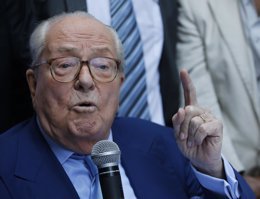 Foto: Jean-Marie Le Pen crea un nuevo partido tras su expulsión del Frente Nacional (JEAN-PAUL PELISSIER / REUTERS)