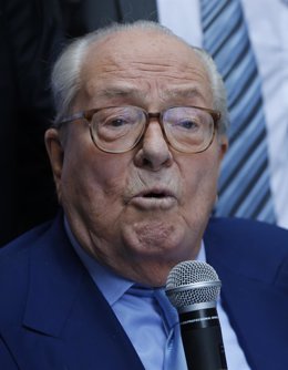 Foto: Jean-Marie Le Pen crea un nuevo partido tras su expulsión del Frente Nacional (JEAN-PAUL PELISSIER / REUTERS)